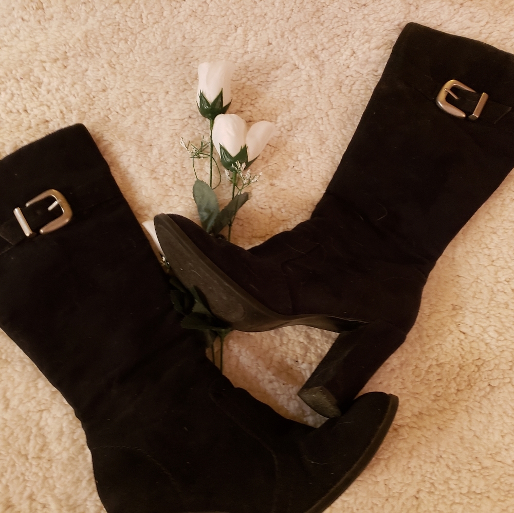 Rampage retro belted  heeled  boots